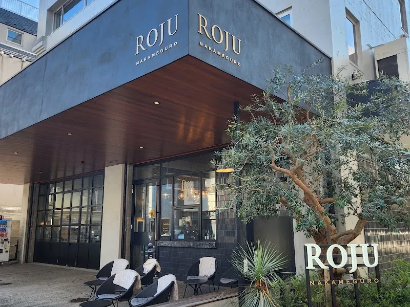 ROJU CAFE